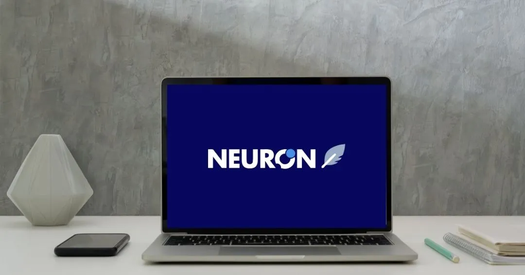 NeuronWriter